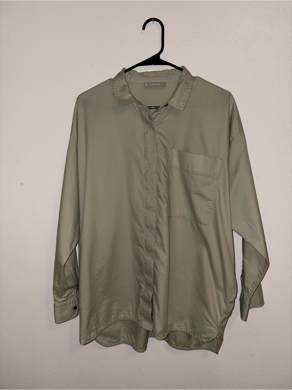 Everlane Light Olive Green Oversized Poplin Button Up Shirt Size Small